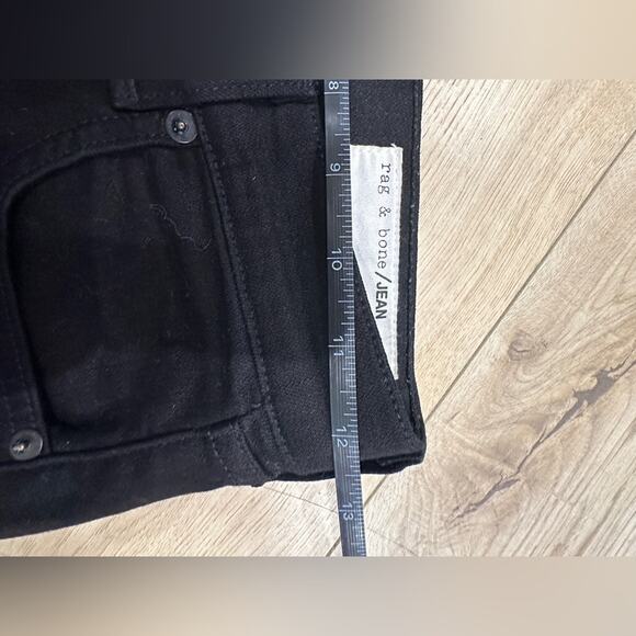 Rag & Bone 10 inch ankle skinny, raw hem jeans! Size 24 - Picture 2 of 8